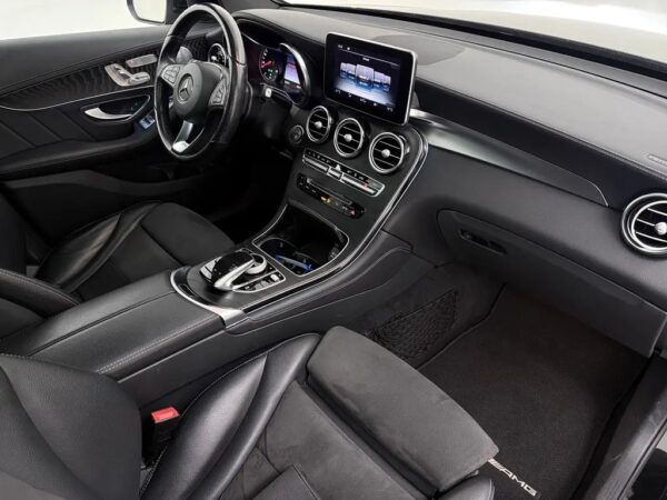 Photo 27 of 28 of WDC2539541F225842 Mercedes-Benz GLC 350e 4MATIC Ambition