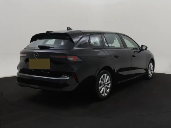 Photo 3 of 24 of VXKFRHNSLP1066137 Opel Astra Sports Tourer 1.2 Level 2 LED