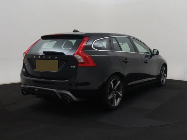 Volvo V60 1.6 T3 Aut. R-Design