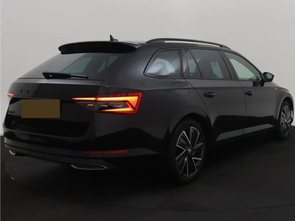 Skoda Superb Combi 1.4 TSI iV Sportline Business