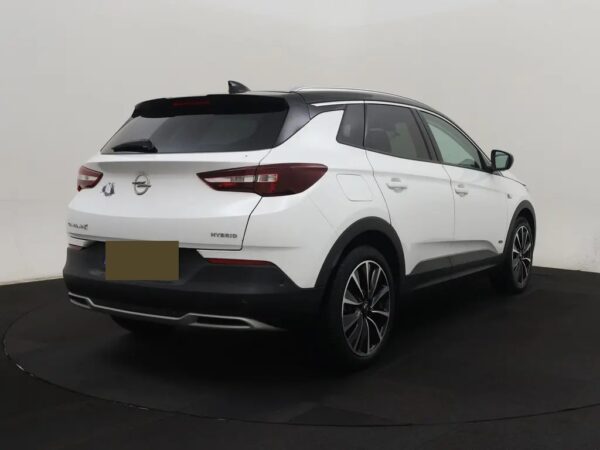 Opel Grandland X 1.6 Turbo Hybrid Innovation