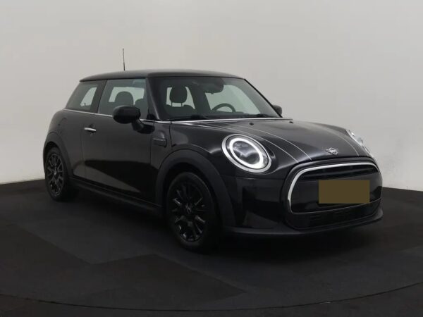 Photo 4 of 20 of WMW21DH0902P84441 MINI 3-deurs 1.5 One Business Edition FaceLift