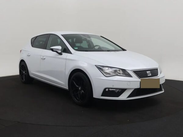 Photo 4 of 26 of VSSZZZ5FZJR065931 SEAT Leon 1.0 EcoTSI Style Business Intense
