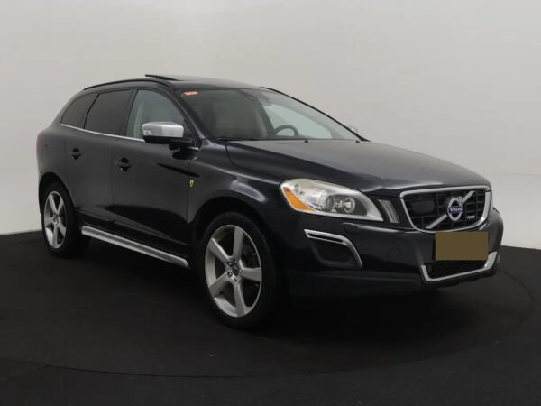 Photo 4 of 29 of YV1DZ7046A2097532 Volvo XC60 2.4 D5 AWD R-Design