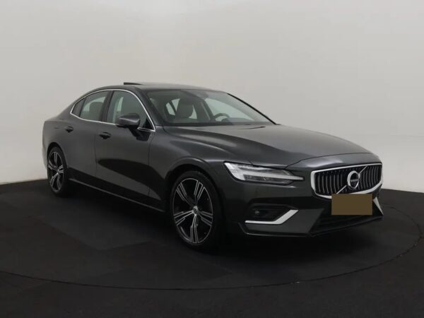 Photo 4 of 30 of 7JRZSK6VDMG095365 Volvo S60 2.0 B3 Inscription