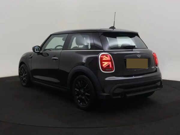Photo 5 of 20 of WMW21DH0902P84441 MINI 3-deurs 1.5 One Business Edition FaceLift