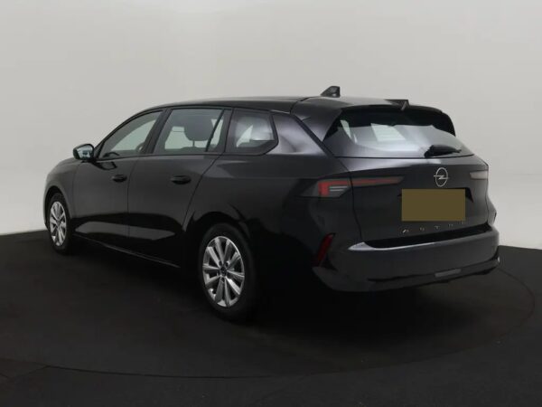 Photo 5 of 24 of VXKFRHNSLP1066137 Opel Astra Sports Tourer 1.2 Level 2 LED