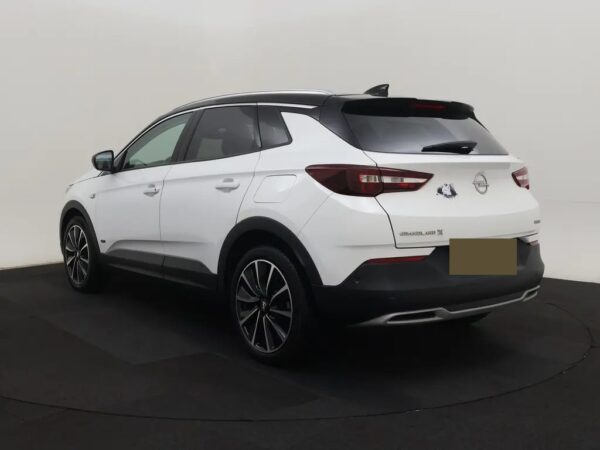 Opel Grandland X 1.6 Turbo Hybrid Innovation