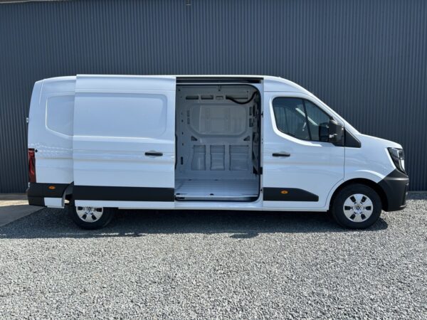 RENAULT MASTER 4 FGN 3T5 L3H2 DCI