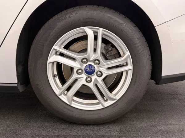 Ford FOCUS Wagon 1.0 EcoBoost Trend Edition Business
