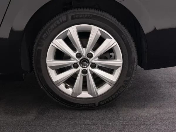 Photo 6 of 24 of VXKFRHNSLP1066137 Opel Astra Sports Tourer 1.2 Level 2 LED