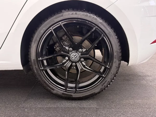 Photo 6 of 26 of VSSZZZ5FZJR065931 SEAT Leon 1.0 EcoTSI Style Business Intense
