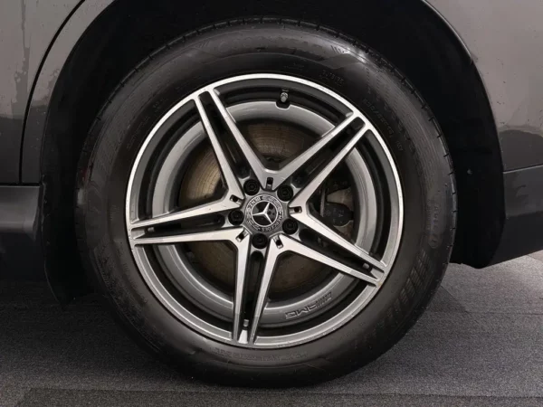 Mercedes-Benz EQC 400 4MATIC Business Solution AMG 80 kWh Alcantara