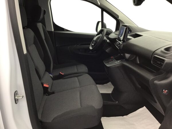 PEUGEOT PARTNER D