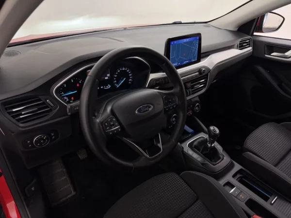 Ford FOCUS Wagon 1.5 EcoBlue Trend Edition Business