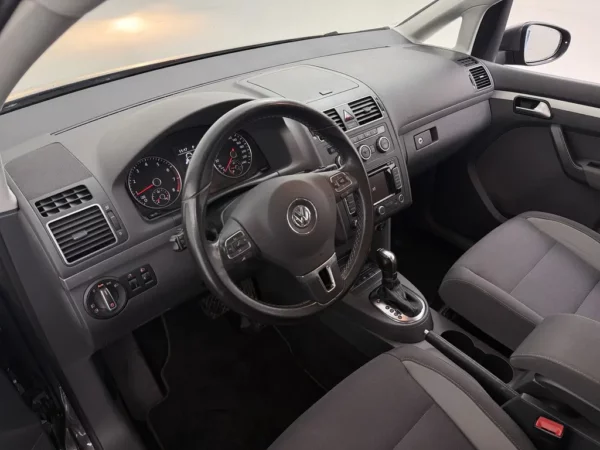 Volkswagen Touran 1.4 TSI AUT. Highline