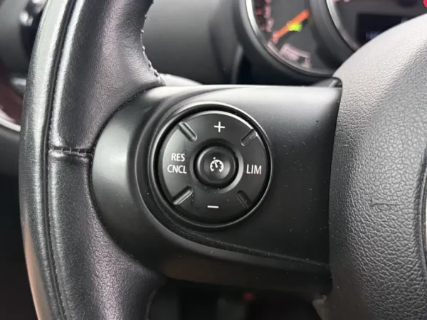 MINI Clubman 1.5 Cooper Salt Business