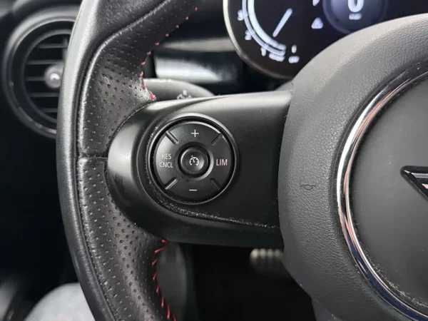 MINI 3-deurs 1.5 Cooper Dalston Edition Aut. Led