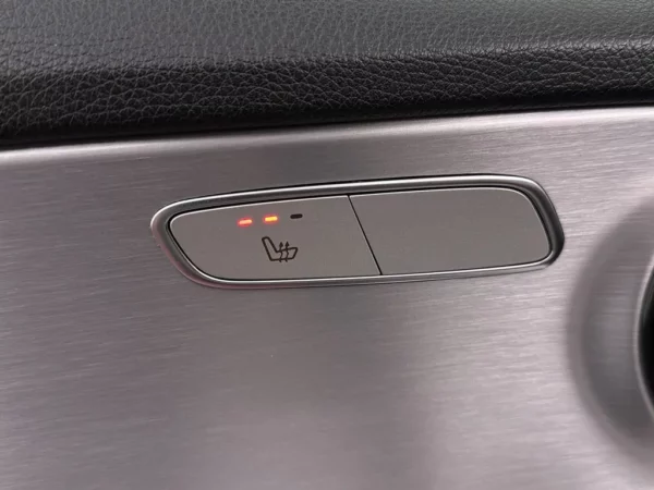 Mercedes-Benz C-Klasse 180 AUT. AMG Plus Upgrade Edition