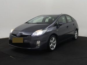 Photo 1 of 23 of JTDKN36U005134726 Toyota Prius 1.8 Dynamic Camera