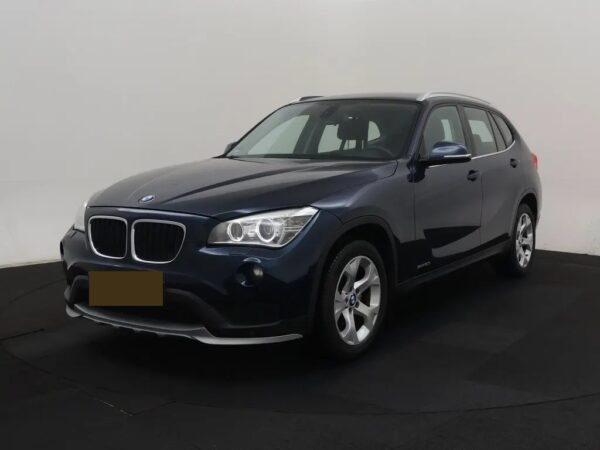 Photo 1 of 23 of WBAVL91080VT84125 BMW X1 sDrive20i Aut Limited Series