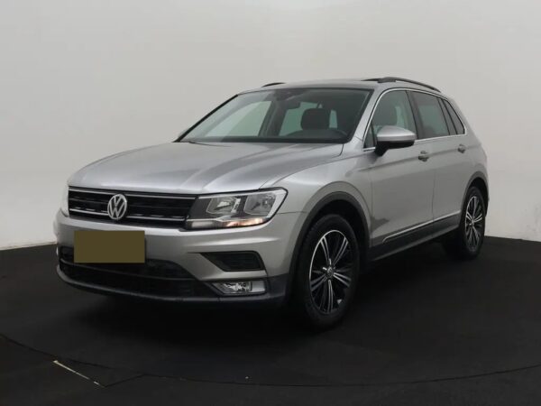 Photo 1 of 23 of WVGZZZ5NZHW862496 Volkswagen Tiguan 1.4 TSI DSG Comfortline
