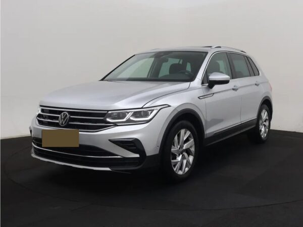 Photo 1 of 26 of WVGZZZ5NZMW056491 Volkswagen Tiguan 1.5 TSI AUT. Elegance