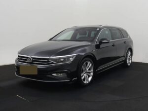 Photo 1 of 26 of WVWZZZ3CZME044881 Volkswagen Passat Variant 1.5 TSI DSG R-Line