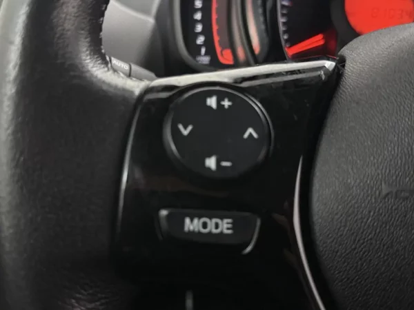 Peugeot 108 1.0 e-VTi Allure (5-drs Hatchb.)