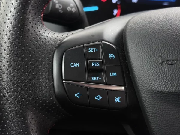 Ford FOCUS Wagon 1.0 EcoBoost Hybrid ST Line LED