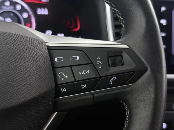Photo 10 of 23 of VSSZZZ5F4R6566556 SEAT Ateca 1.5 TSI Style Business Intense