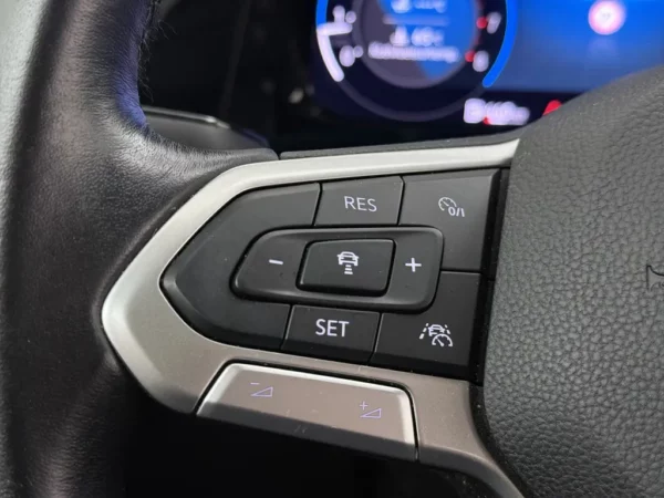 Volkswagen Golf 1.5 TSI Life