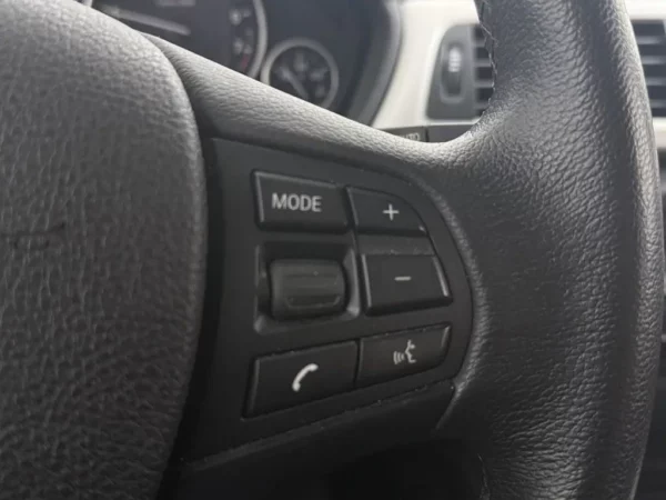 BMW 3 Serie Touring 320i Aut. Corporate Lease Executive Navi