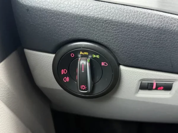 Volkswagen Transporter 2.0 TDI L2H1 DC Highline Airco