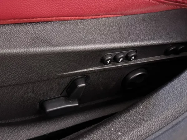 Photo 10 of 25 of ZAREAECN0H7562822 Alfa Romeo Giulia 2.0T Super 1e Eig!! NAP