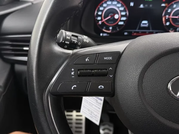 Photo 10 of 26 of NLHBN81GANZ069807 Hyundai Bayon 1.0 T-GDI Comfort
