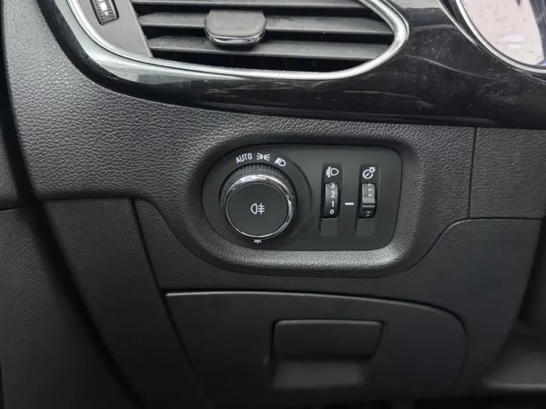 Opel Astra 1.2 Business Elegance LED