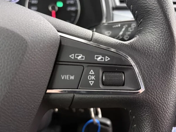 SEAT Arona 1.0 TSI Aut. Xcellence Business Intense Navi