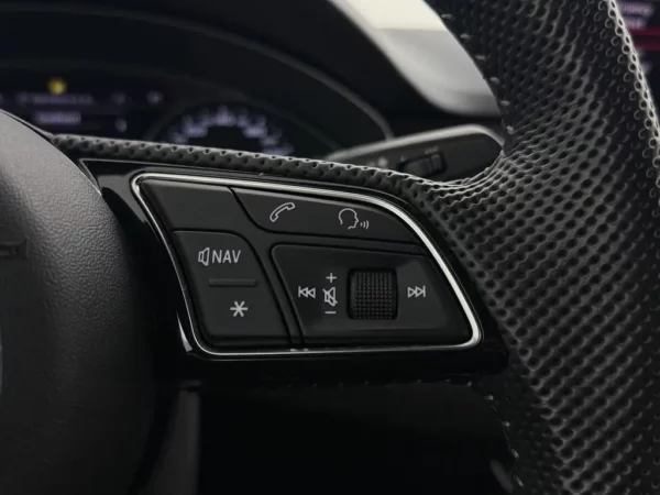 Photo 11 of 26 of WAUZZZF51KA071657 Audi A5 Sportback 40 g-tron Launch edition Sport