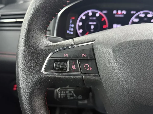SEAT Arona 1.0 TSI 115pk Xcellence Business Intense