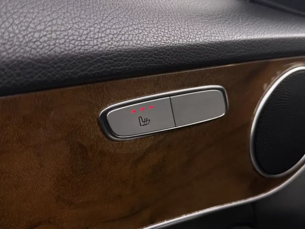 Mercedes-Benz C-Klasse 200 AUT. Ambition