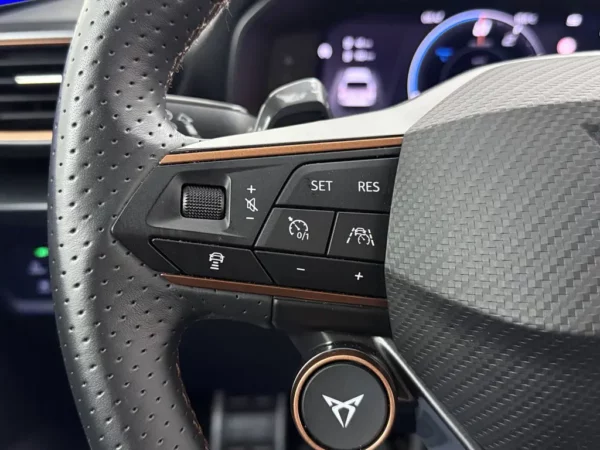 CUPRA Leon Sportstourer 1.4 e-Hybrid 245pk VZ Performance