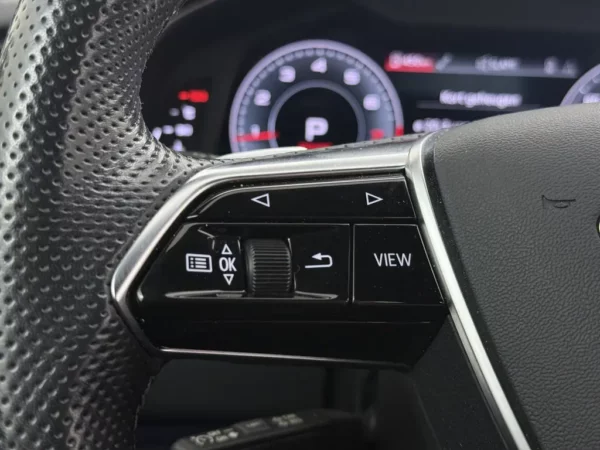 Audi A6 Avant 40 TFSI S edition LED
