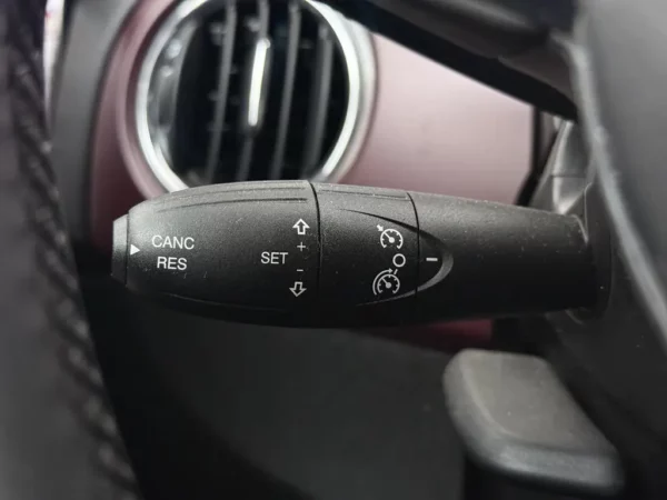 Fiat 500C 1.0 Hybrid Star (2-drs Softtop)