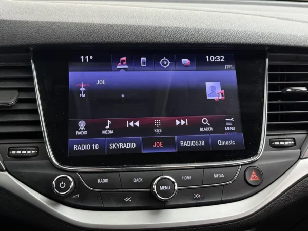 Opel Astra 1.0 Online Edition LED
