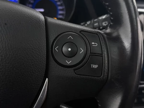 Toyota Auris Touring Sports 1.8 Hybrid Lease