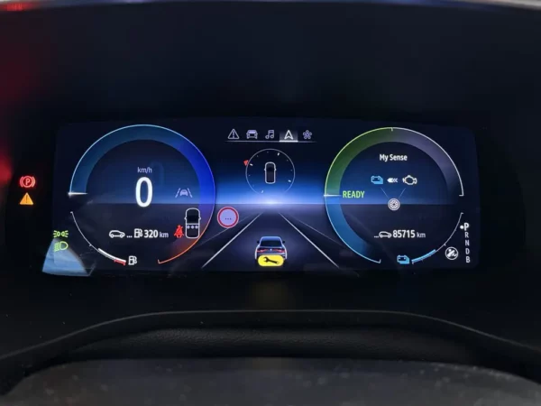 Renault Arkana 1.6 E-Tech Hybrid 145 Intens