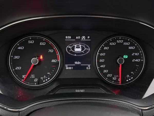 SEAT Arona 1.0 TSI Aut. Xcellence Business Intense Navi