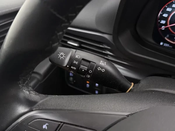 Photo 12 of 26 of NLHBN81GANZ069807 Hyundai Bayon 1.0 T-GDI Comfort