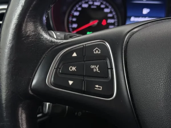 Mercedes-Benz GLC 250 4MATIC Business LED